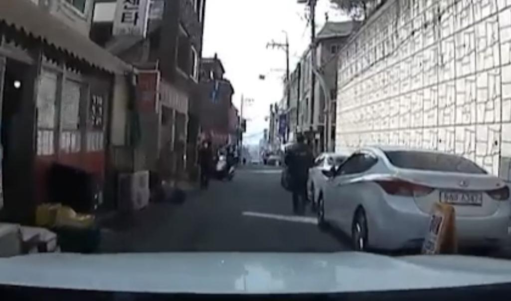 4번 째 사진