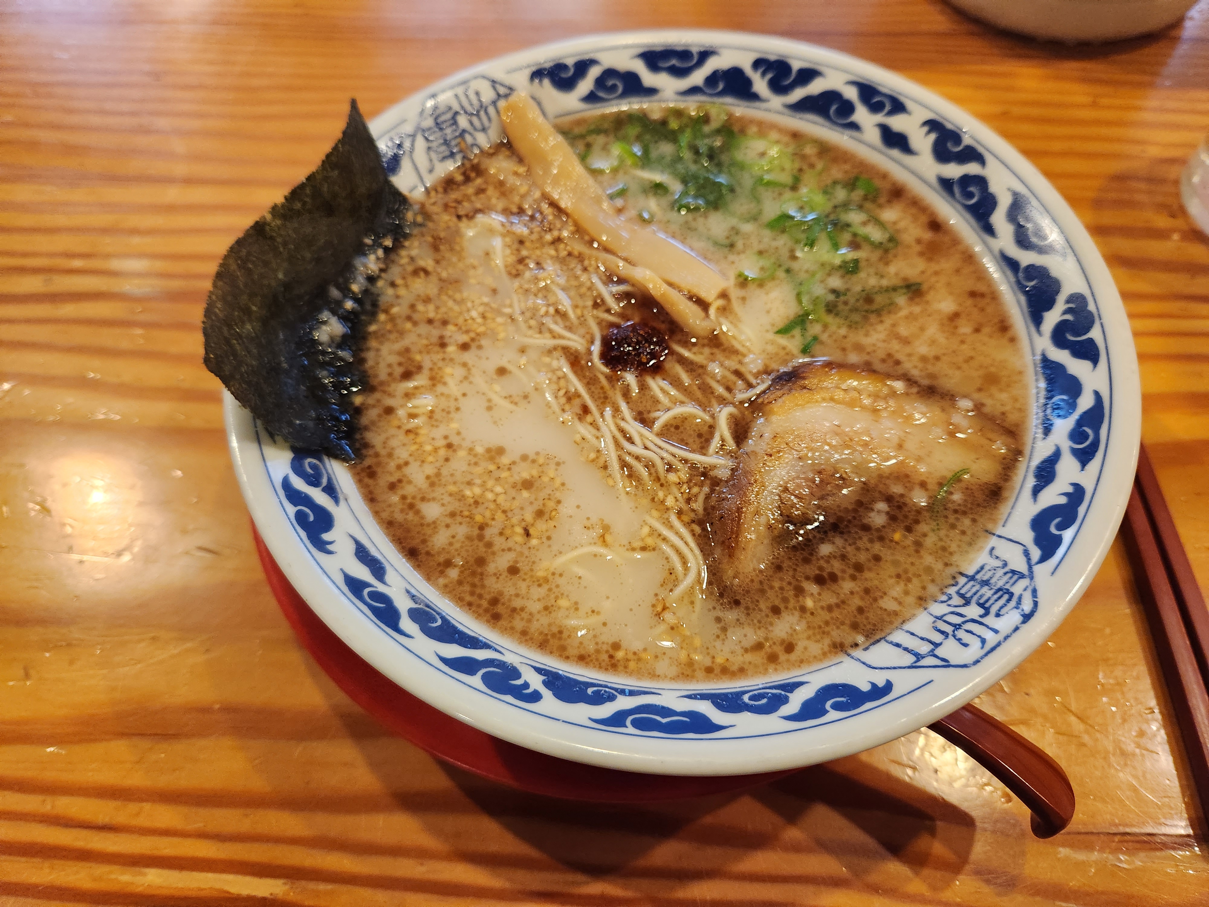 예리한하운드129